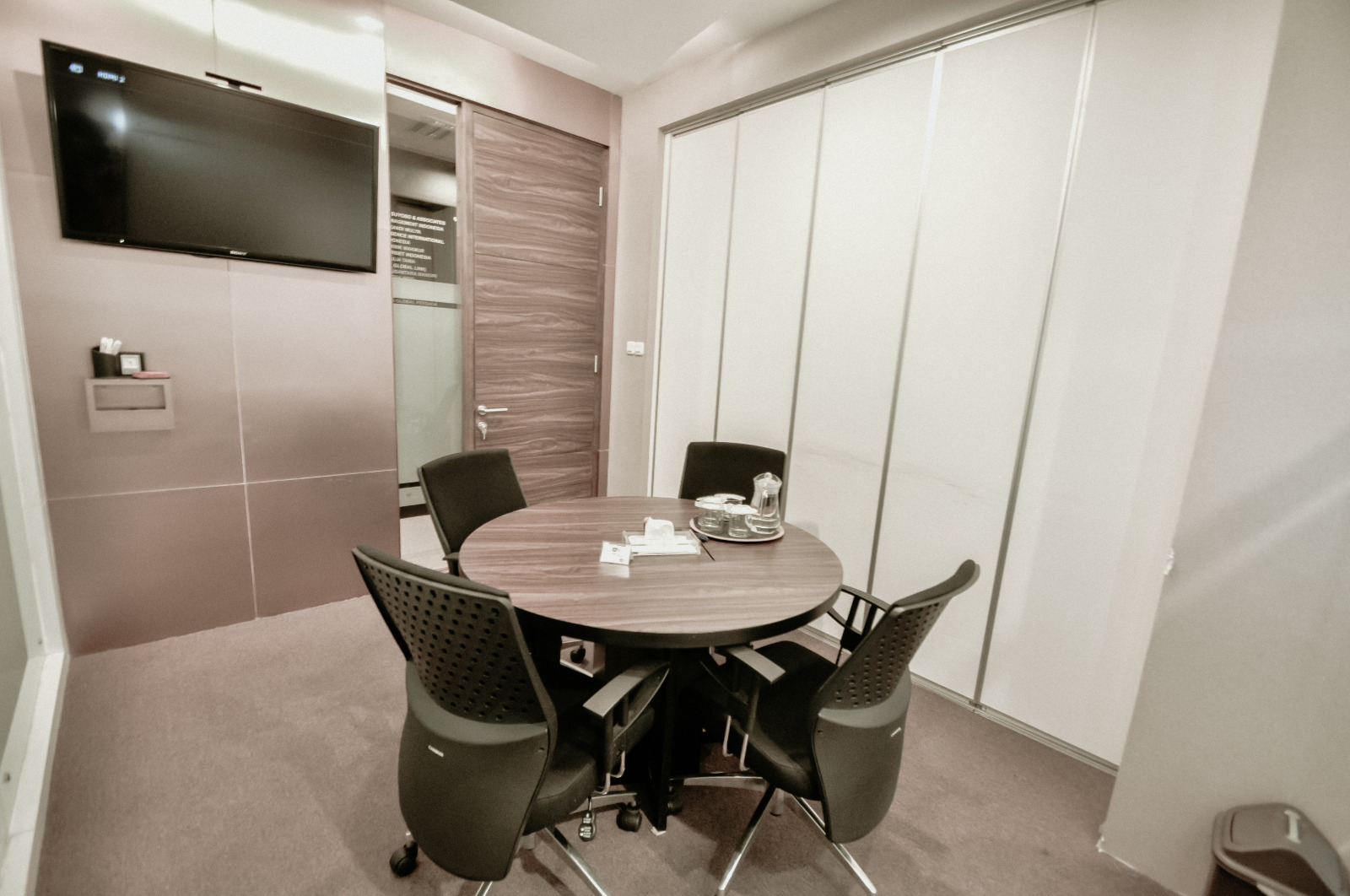 Office 8 - Meeting Room 2